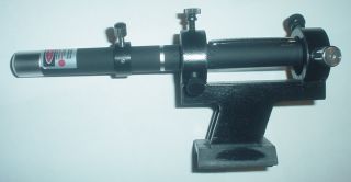 Green Laser Finder (Pointer mounted in bracket) Green Laser Finder (Pointer mounted in bracket)