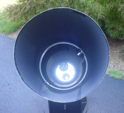 Light shield holding its shape